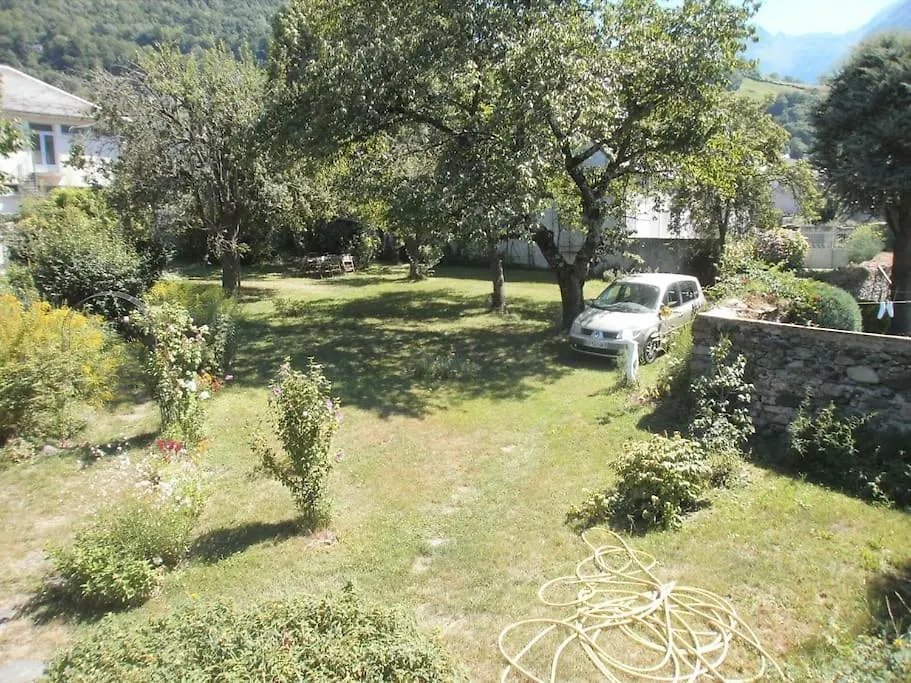 Magnifique Maison De Maitre Du 18E Avec Jardin Luz-Saint-Sauveur